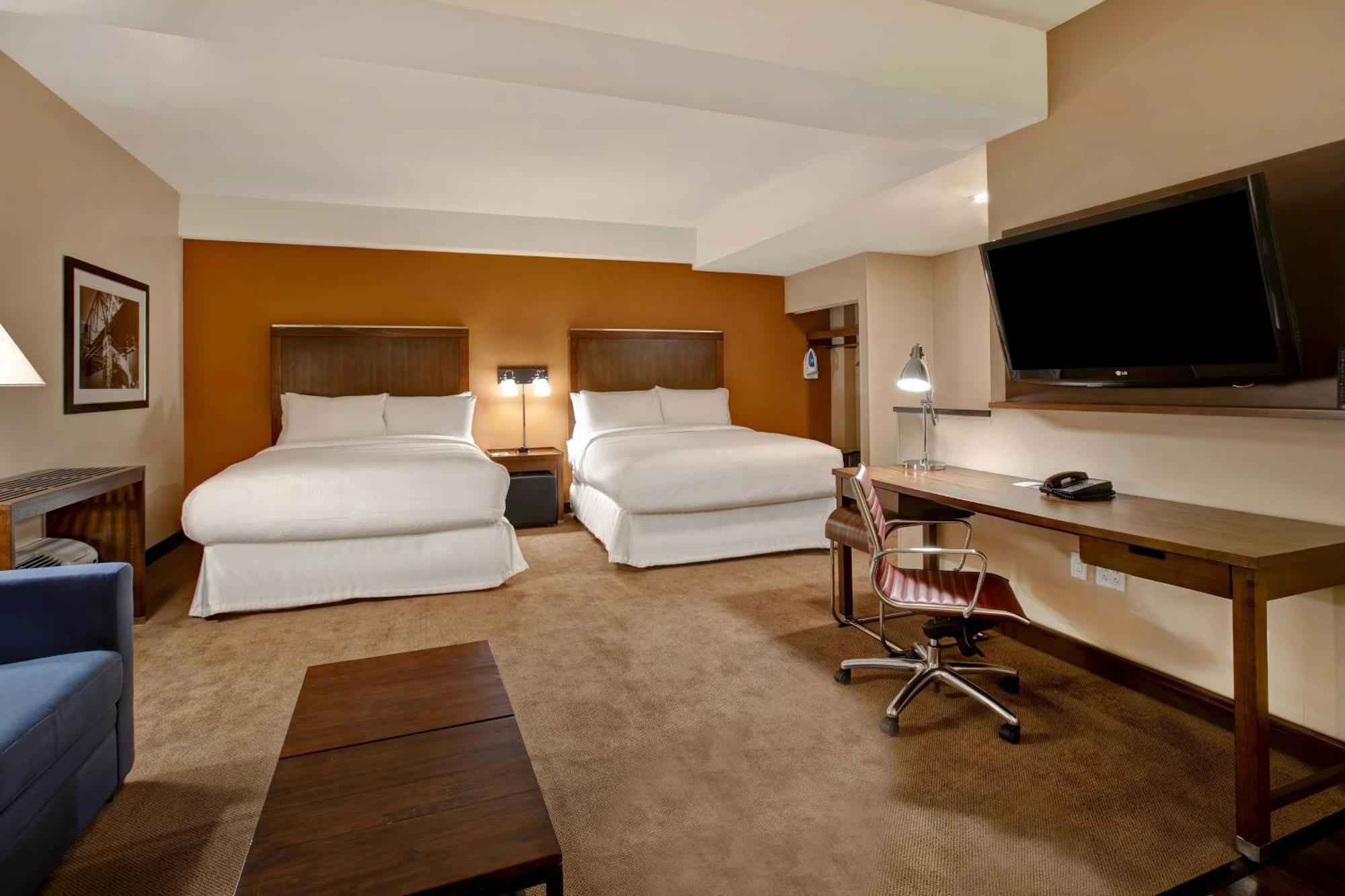 Four Points By Sheraton Peoria Buitenkant foto
